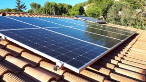 Installation de panneaux photovoltaïques à Istres